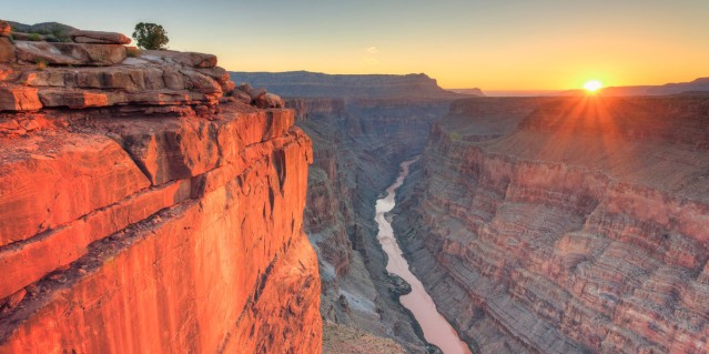 adventures-by-disney-north-america-arizona-and-utah-hero-07-grand-canyon-sunset