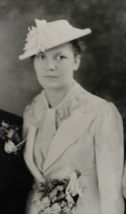 Grandma Seal wedding